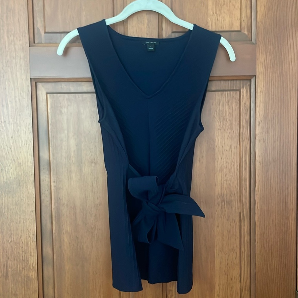 Ann Taylor work tank